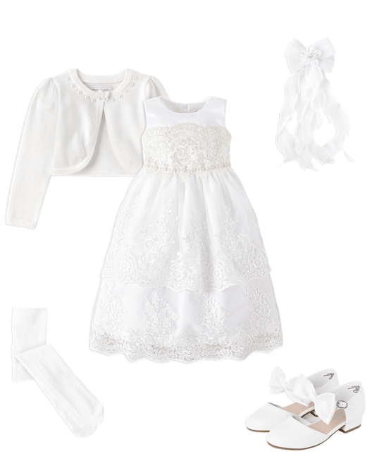  . Outfit 4 of 4. 
