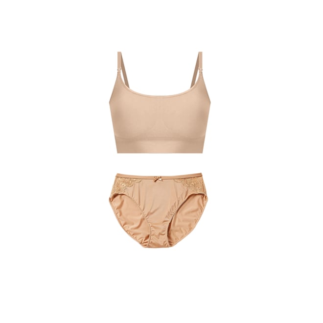 Warner's Warners Easy Does It Dig-Free Comfort Band with Seamless Stretch  Wireless Lightly Lined Convertible Comfort Bra RM0911A - ShopStyle