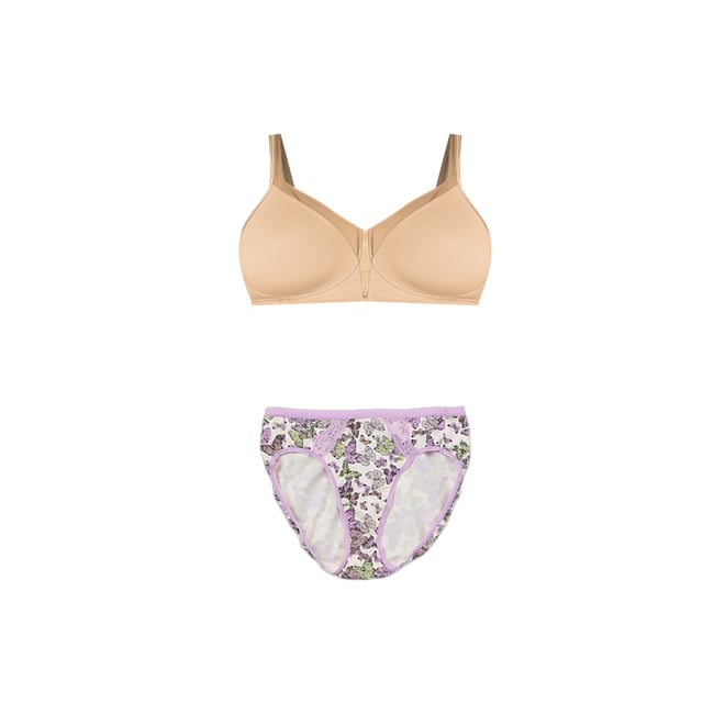 Playtex Women's 18 Hour Silky Soft Smoothing Wireless Bra Us4803, Private  Jet, 36DD : Buy Online at Best Price in KSA - Souq is now : Fashion