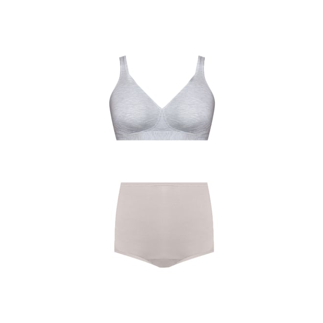 Amrij Classic Cotton Bra is a seamless, wireless bralette that is # supportive enough to wear comfortably all day long! Made of soft cotto