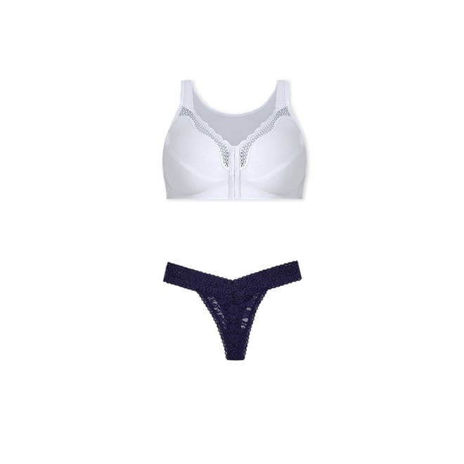 Blossom Inners - Our Shouldering Bra is sewn for higher coverage and  increased support. Wireless and gently padded, the bra is enhanced with  straps that are wide and slightly cushioned. ⁣ ⁣ ⁣ ⁣ ⁣ ⁣ ⁣ ⁣ ⁣ ⁣ ⁣ #