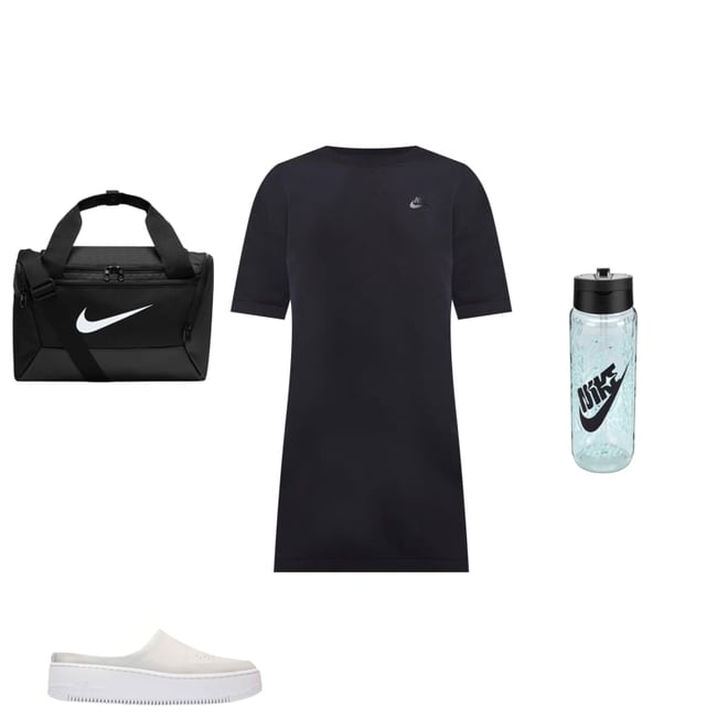 Nike Sportswear Tech Fleece Women's Oversized Dress.