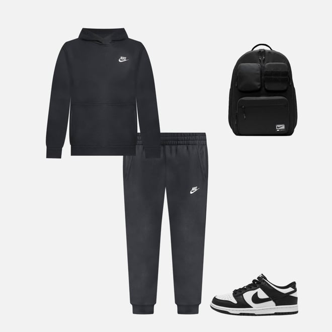 BUNDLE SALE!! shops Nike sweater and sweatpants