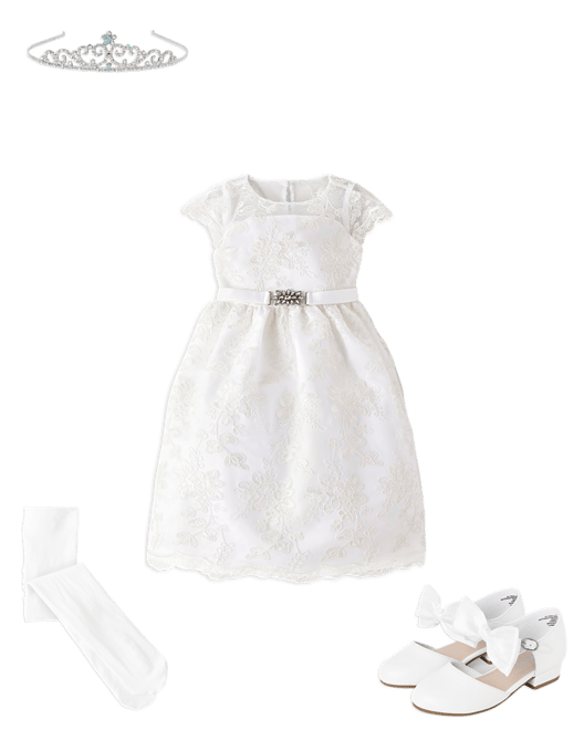  . Outfit 3 of 4. 
