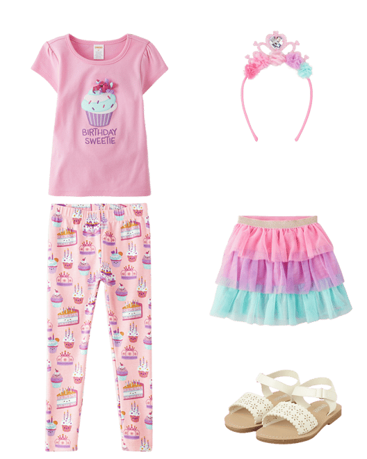  . Outfit 1 of 3. 