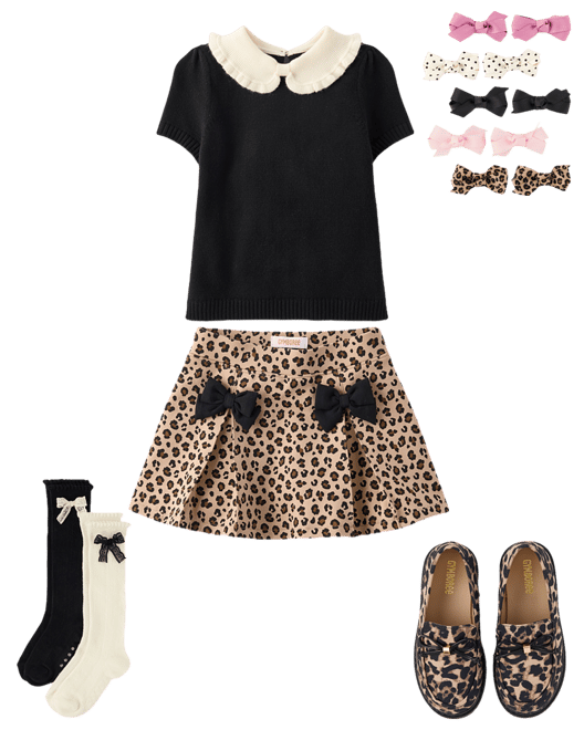 . Outfit 1 of 3. 