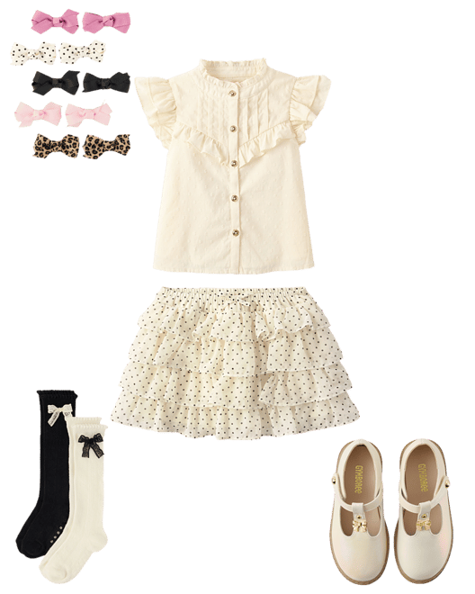  . Outfit 3 of 4. 
