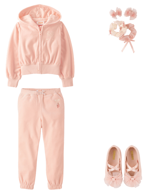  . Outfit 5 of 10. 