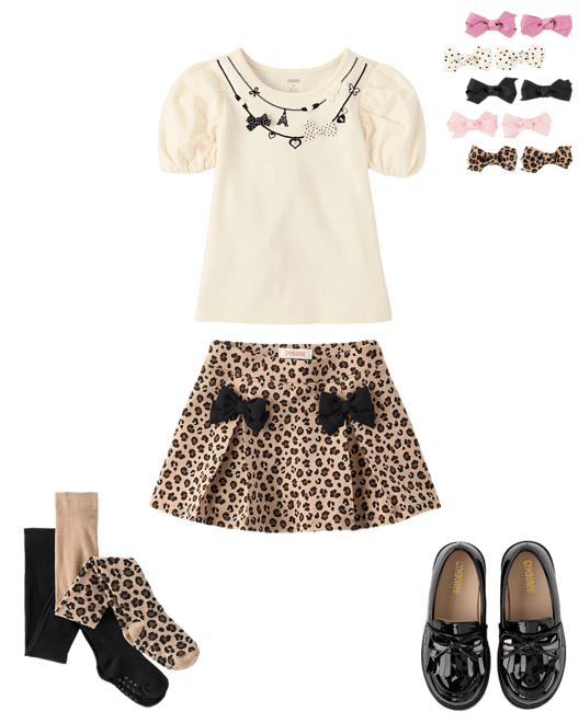  . Outfit 1 of 3. 