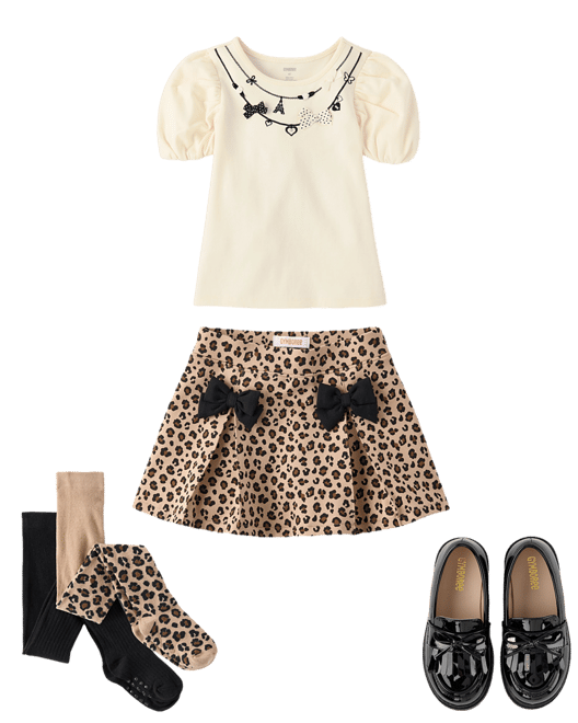  . Outfit 3 of 3. 