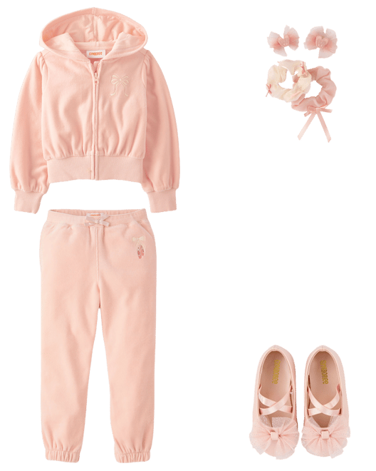  . Outfit 5 of 10. 