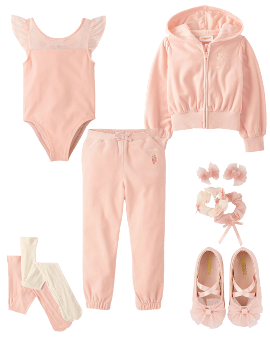  . Outfit 6 of 10. 