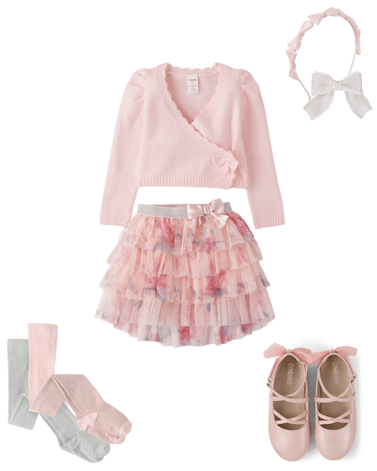  . Outfit 6 of 10. 