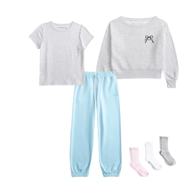 essential logo fleece sweatpants