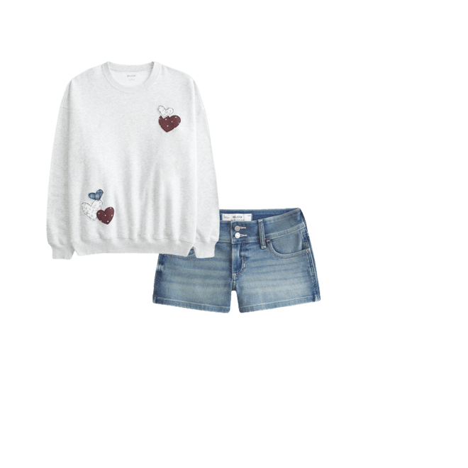 Oversized Heart Graphic Crew Sweatshirt
