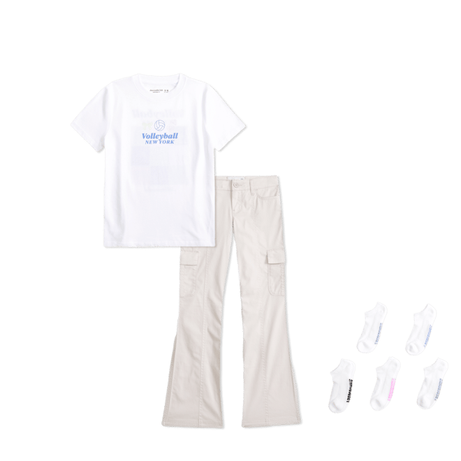 oversized graphic logo tee