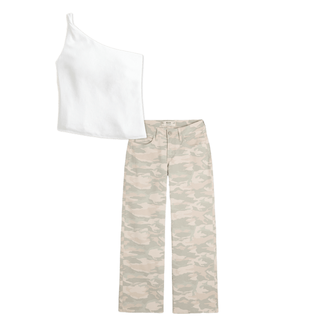 Low-Rise Y2K Camo Baggy Jeans