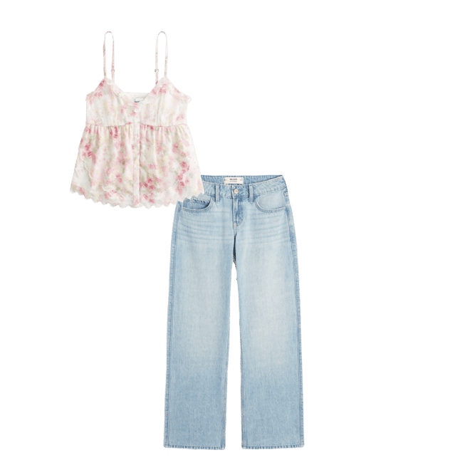 Low-Rise Light Wash Baggy Jeans