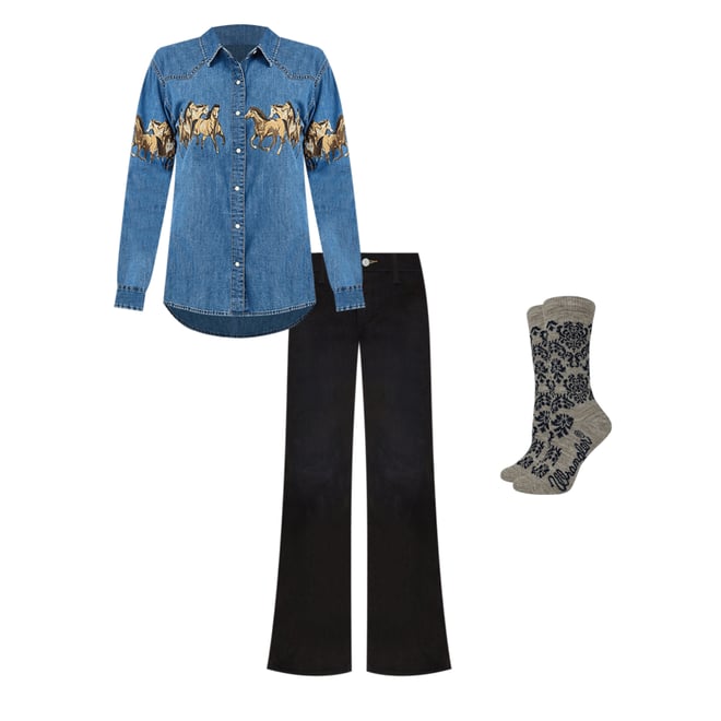 Women's Wrangler Horses Boyfriend Western Snap Shirt in Mid Denim
