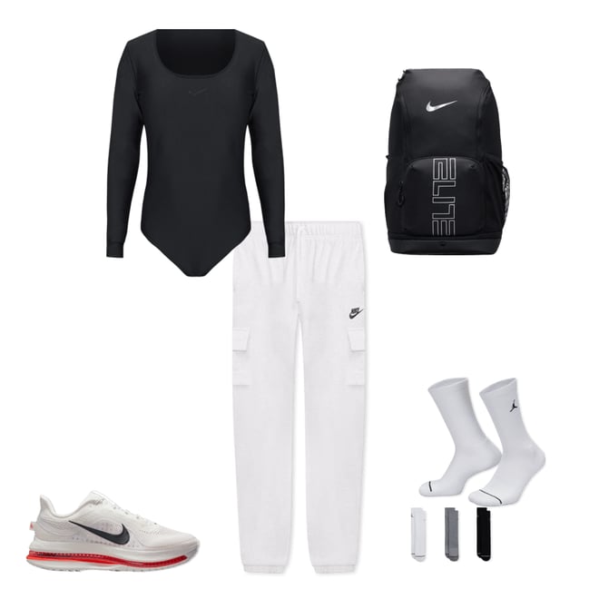 Nike Women's Sportswear Club Fleece Mid-Rise Oversized Cargo