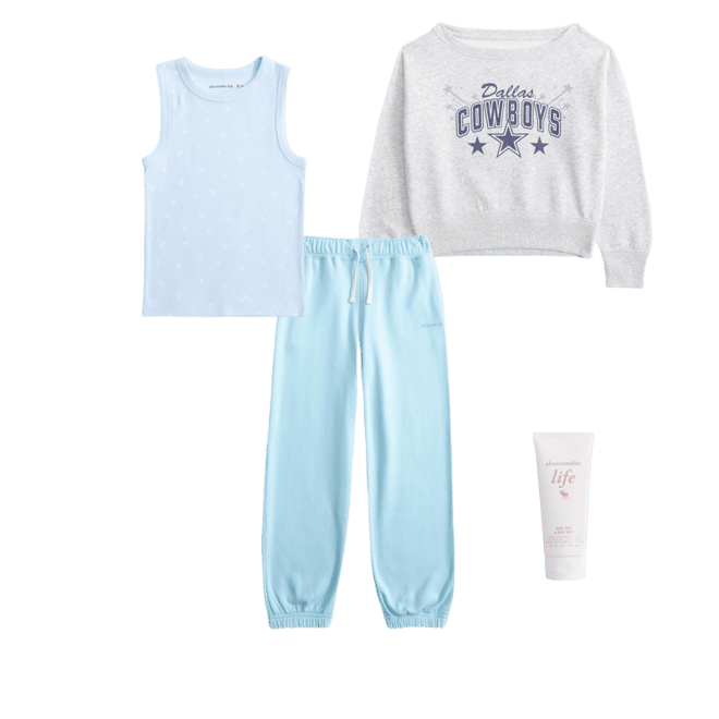 dallas cowboys off-the-shoulder graphic crew sweatshirt