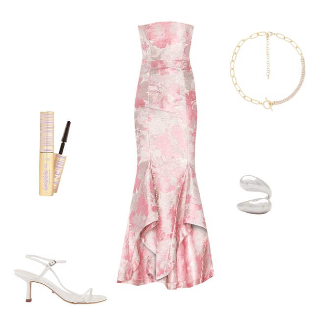1st bundle featuring 4 items which compliment Urgonia Gown