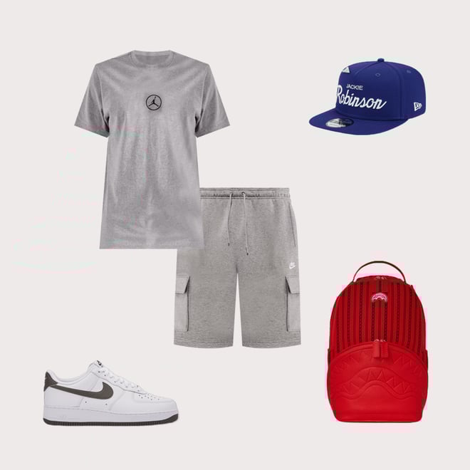 Nike Club Fleece Cargo Shorts