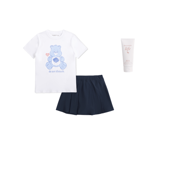 uniform traveler pleated skort