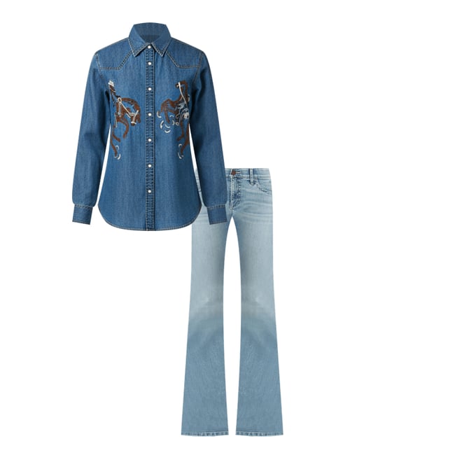 Women's Wrangler Horses Boyfriend Western Snap Shirt in Denim Mid Wash