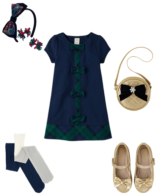 . Outfit 4 of 4. 