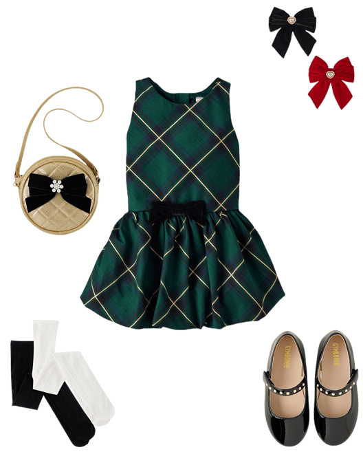  . Outfit 4 of 10. 