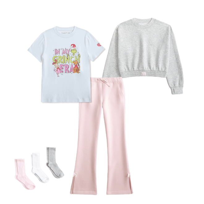 oversized the grinch graphic tee