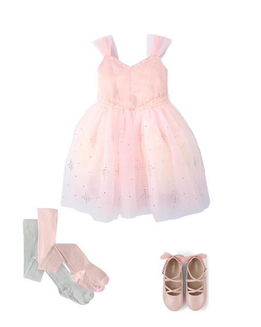  . Outfit 2 of 3. 