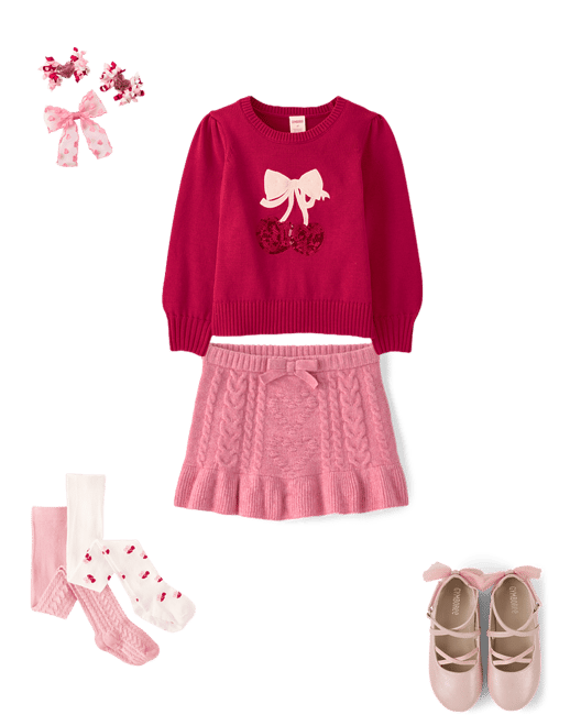  . Outfit 4 of 4. 