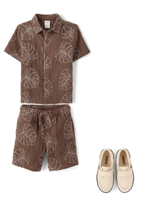  . Outfit 1 of 1. 