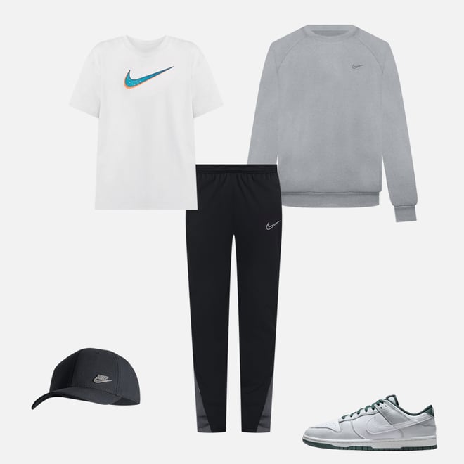 Nike academy winter crew top hotsell