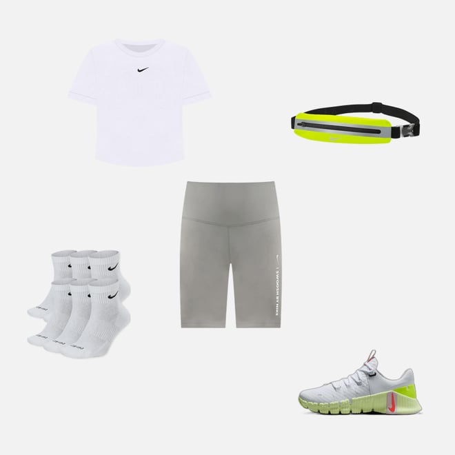 Women’s top Nike Bundle