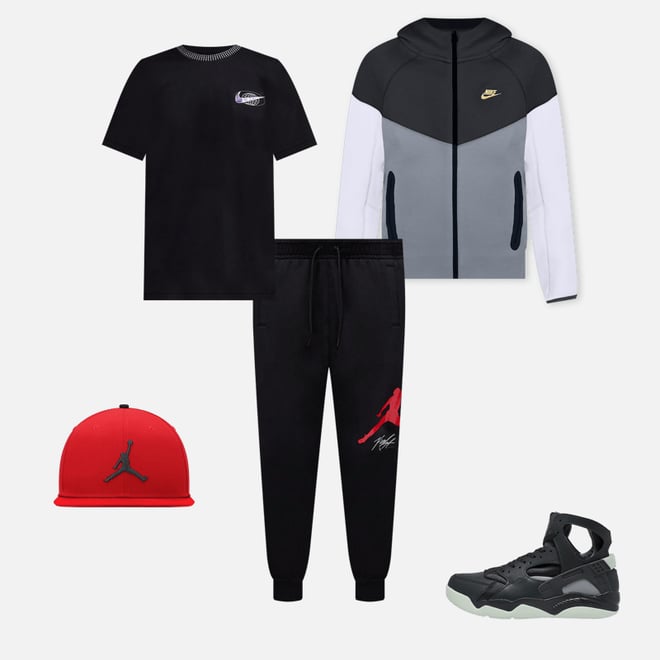 Popular Nike tech new bundle