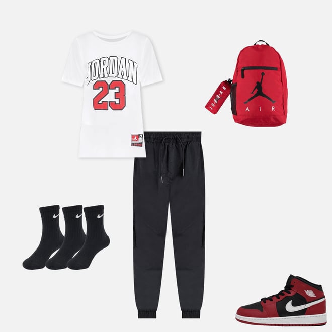 Boys Nike Jordan bundle factory size large