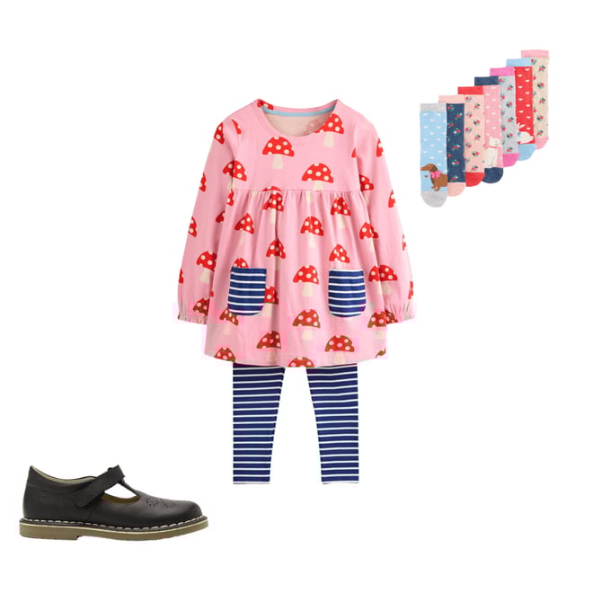 1st bundle featuring 2 items which compliment Socks 7 Pack-Valentines Animals
