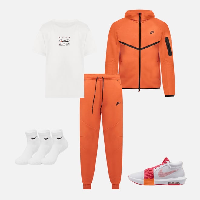 Nike shops Tech tracksuit bundle