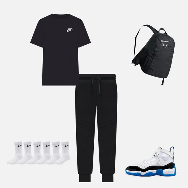 Nike Tech outlet Joggers Youth XL Bundle