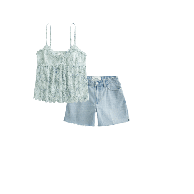 Curvy High-Rise Light Wash Relaxed Denim Shorts 5"
