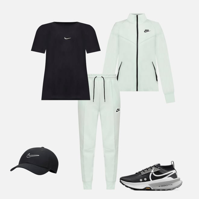 Huge outlet women's nike bundle