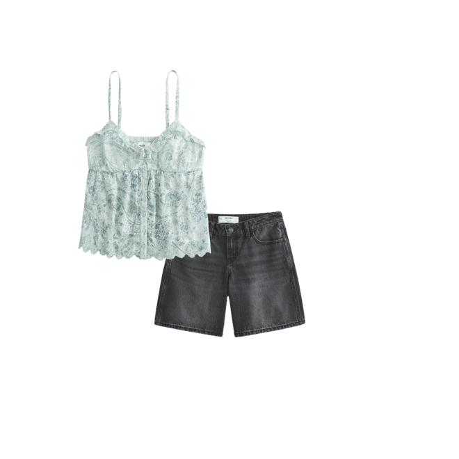Curvy Low-Rise Washed Black Baggy Jort