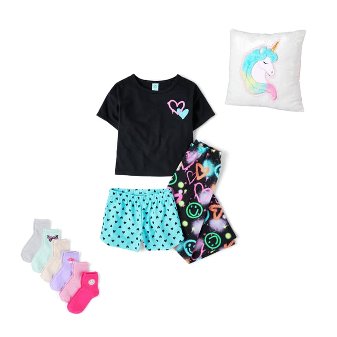 3rd bundle featuring 2 items which compliment Girls Icon Midi Socks 6-Pack