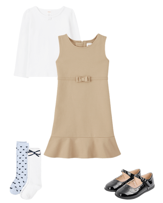  . Outfit 2 of 4. 