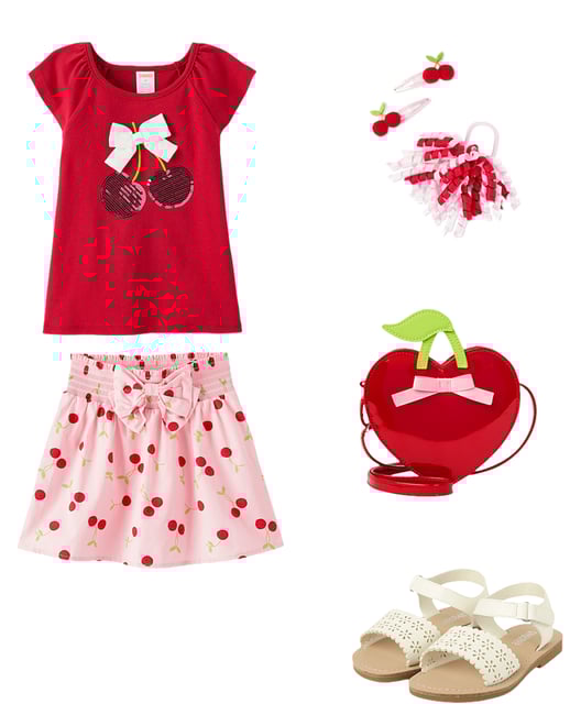 8th bundle featuring 4 items which compliment Girls Cherry Heart Bag