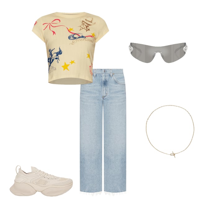 3rd bundle featuring 4 items which compliment Low Curve Fray Jeans