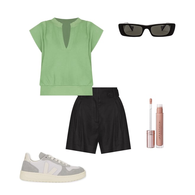 3rd bundle featuring 4 items which compliment Fluo Rectangular Sunglasses